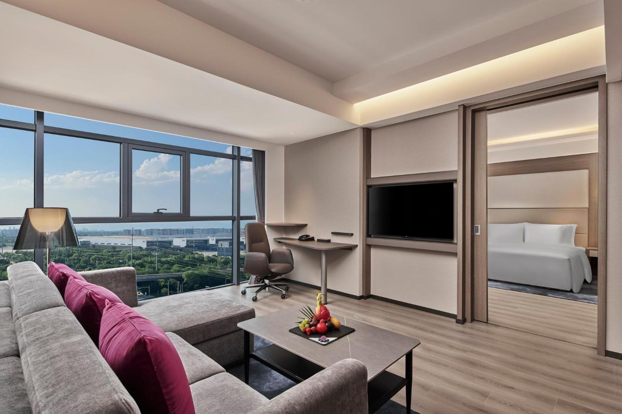 Crowne Plaza Beijing International Airport By Ihg Hotel Shunyi Bagian luar foto